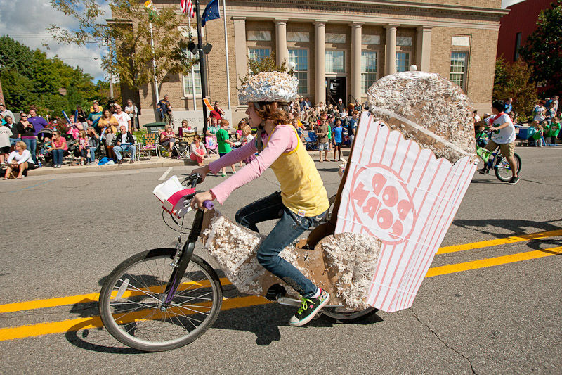 ChicagoLand Popcorn Parade returns to delight young and old